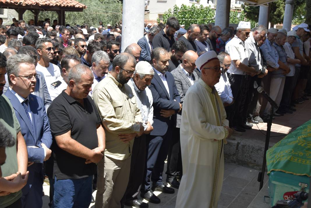 Gabar Dağı'nda ölen mühendise son veda! Petrol sahasında sondaj kulesi devrilmişti 3